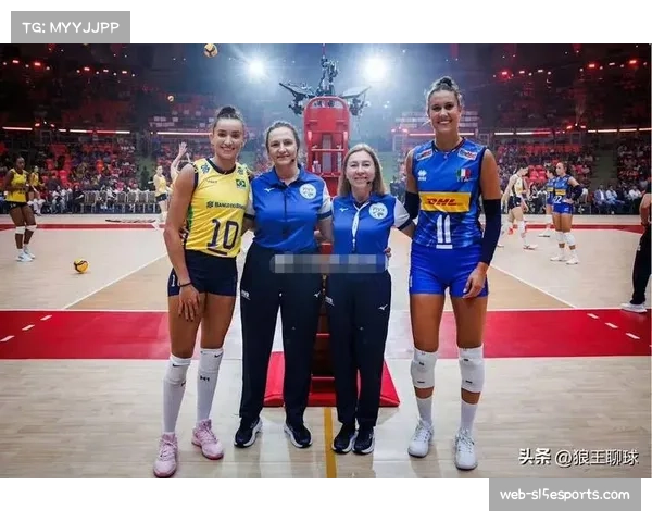 巴西女排3-2险胜意大利晋级决赛，加比决胜局独得6分